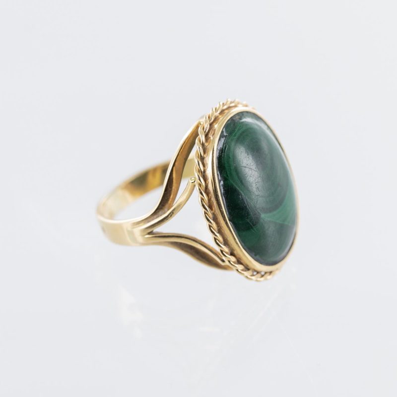 Bague Vintage Années 60 En Or 18k - Sertie De Rubis Synthétiques Et Diamants Naturels, Taille ITA 14