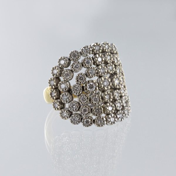 Bague courbe multi diamants