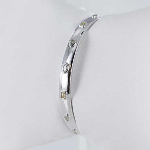 Bracelet rigide diamants diverses formes et couleurs