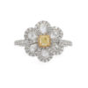 Bague fleur diamants blanc et jaune central