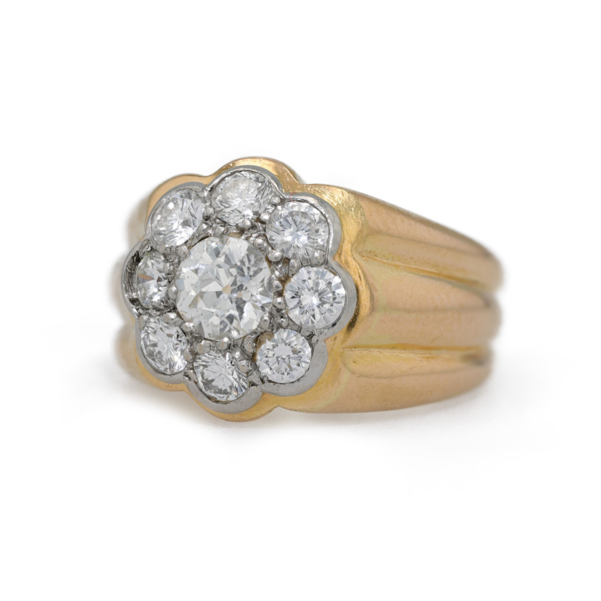 Bague chevalière marguerite diamants