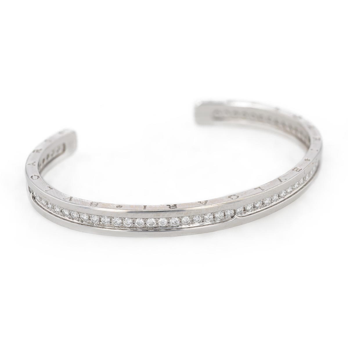 Bracelet rigide BULGARI modèle Bzero diamants sertis rails