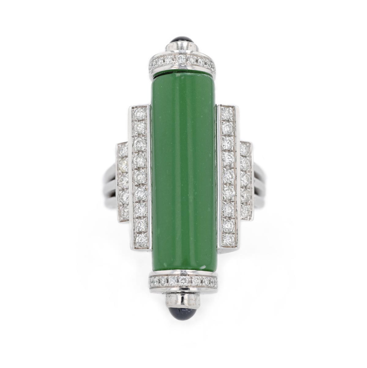 Bague rouleau façon Art déco jade, pavage diamants et saphirs cabochon