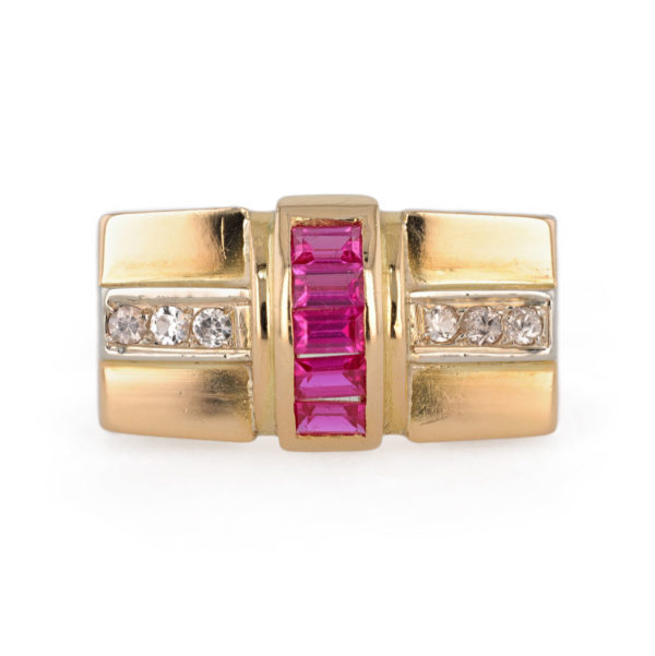 Bague Tank noeud rubis et diamants en or jaune 18 carats