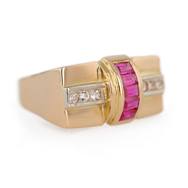 Bague Tank noeud rubis et diamants en or jaune 18 carats
