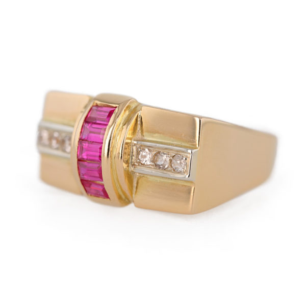 Bague Tank noeud rubis et diamants en or jaune 18 carats