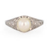 Bague ancienne perle et diamants en platine