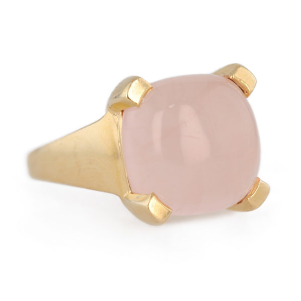 Bague quartz rose cabochon en or jaune 18 carats