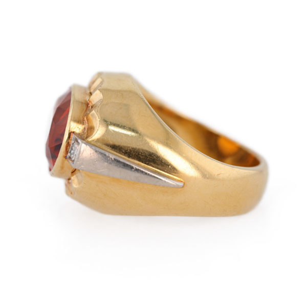 Bague ancienne citrine madère en or jaune 18 carats