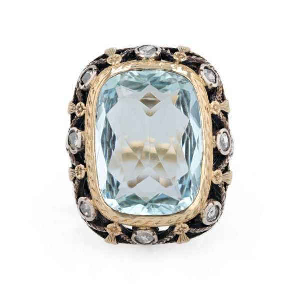 Bague ancienne aigue-marine et entourage de diamants taille rose