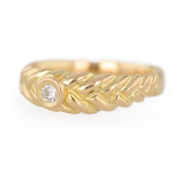 Bague jonc diamant serti clos en or jaune 18 carats Bague jonc diamant serti clos en or jaune 18 carats