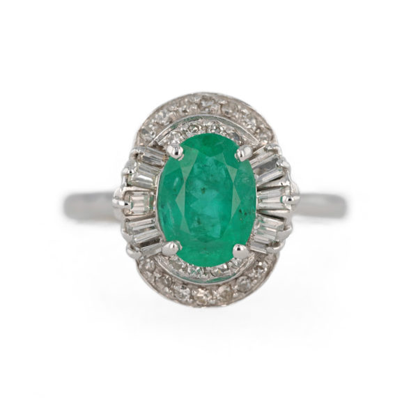 Bague émeraude diamants baguettes en or blanc 18 carats