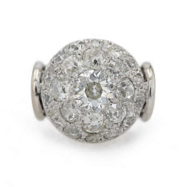 Bague Art Déco boule diamants taille ancienne en or blanc et platine