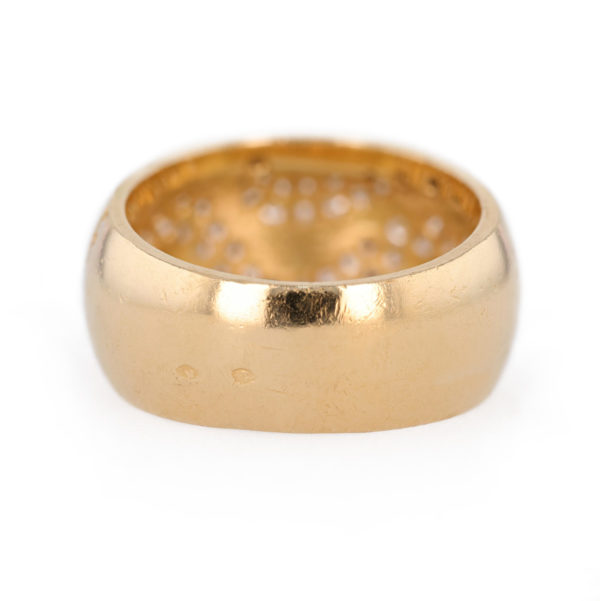 Bague large bombée diamants en or jaune 18 carats Bague large bombée diamants en or jaune 18 carats